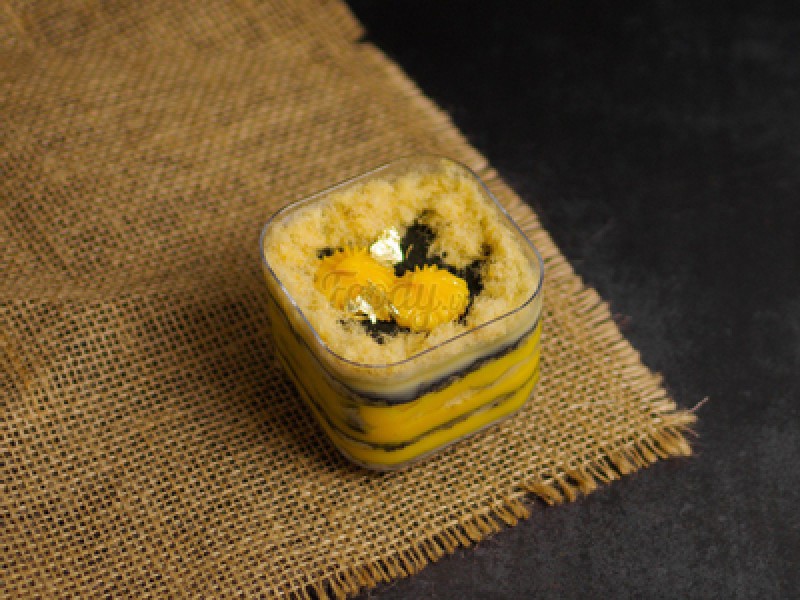 Bông Lan Trứng Muối Mini